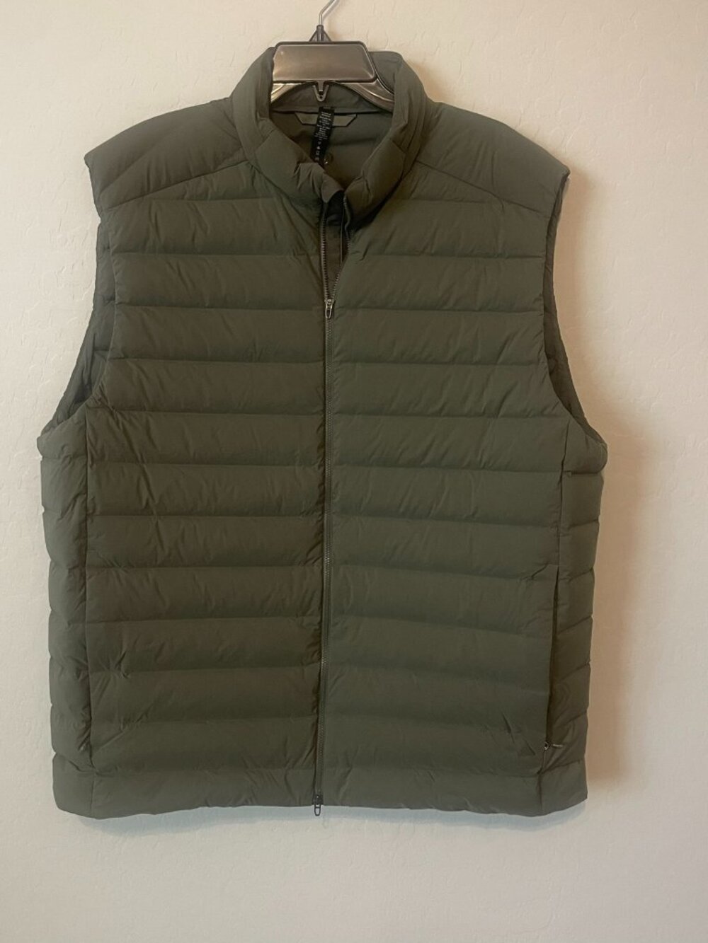 LULULEMON MEN'S DOWN FOR IT ALL VEST size XXL
